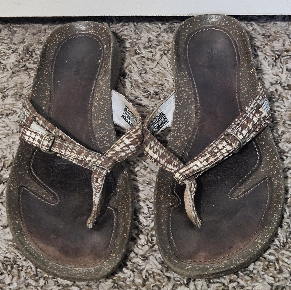 Teva ventura sandals